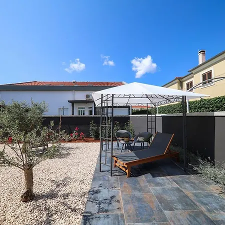 Apartment Bronzato *