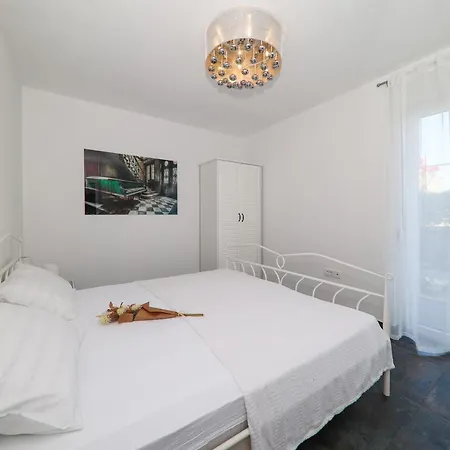 Apartment Bronzato Zadar